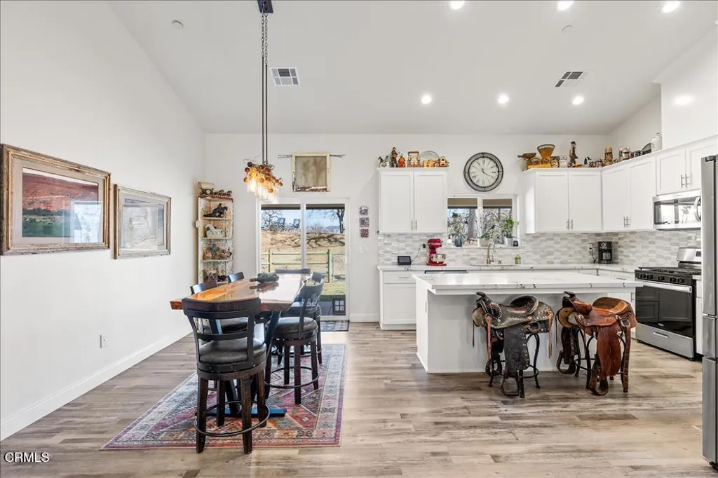 Additional image 7 of 17600 Ascot Court, Tehachapi, CA 93561