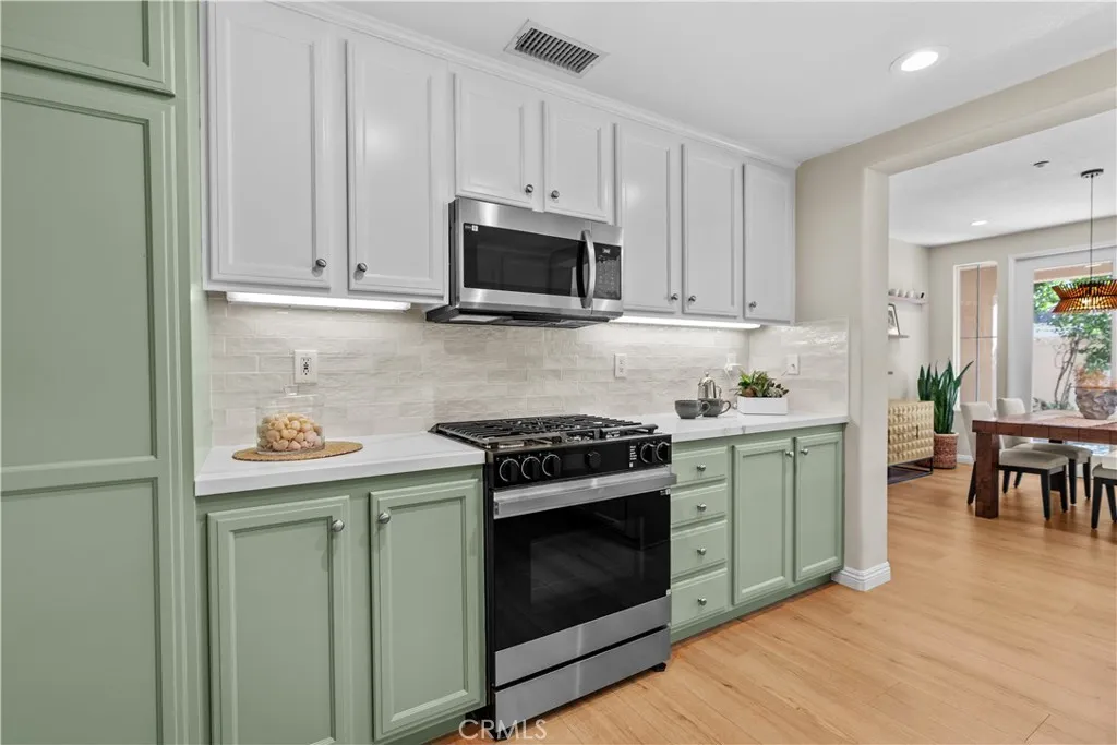 Additional image 10 of 147 Lockford, Irvine, CA 92602