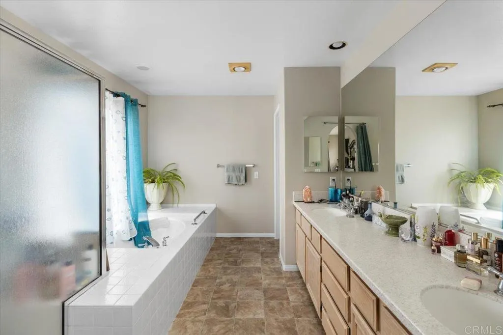 Additional image 65 of 5013 Sunrose Court, Oceanside, CA 92056