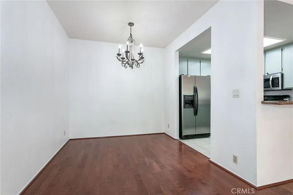 Additional image 38 of 221 S Oak Knoll Avenue Unit 202, Pasadena, CA 91101