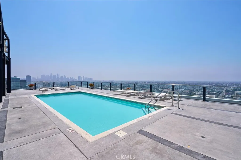Additional image 17 of 3810 Wilshire Blvd Unit 1904, Los Angeles, CA 90010