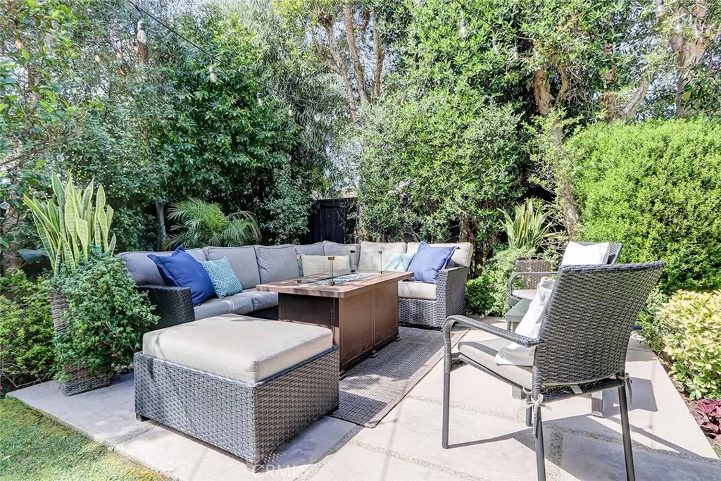 Additional image 30 of 2101 Lynngrove Dr, Manhattan Beach, CA 90266