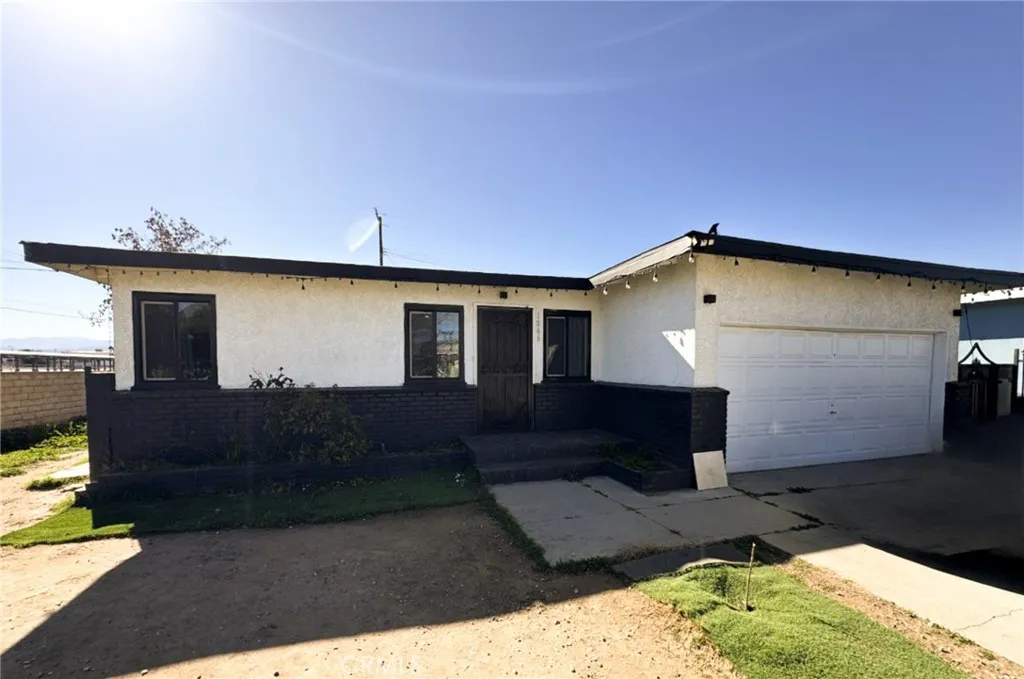 Additional image 2 of 1866 E Avenue Q11, Palmdale, CA 93550