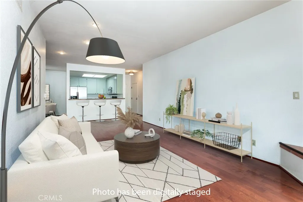 Additional image 37 of 221 S Oak Knoll Avenue Unit 202, Pasadena, CA 91101