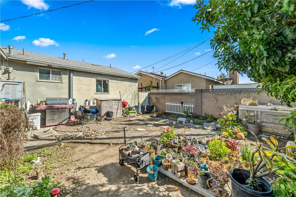 Additional image 33 of 10271 Garrett Road, Stanton, CA 90680