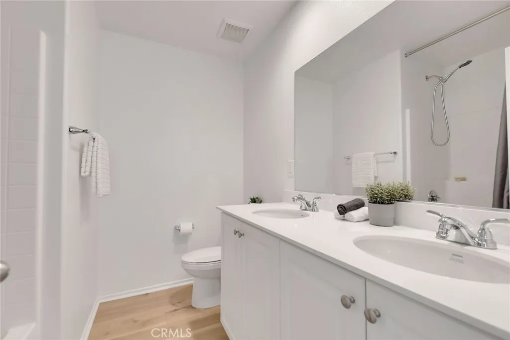 Additional image 65 of 352 Lilly, Rialto, CA 92376