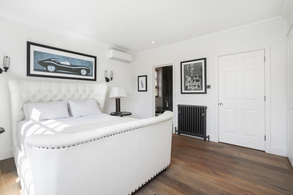 Additional image 8 of 6 bed detached house to rentManor House Drive, Burwood Park, Walton On Thames, Surrey KT12