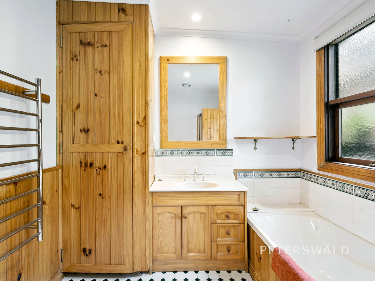 Additional image 27 of 2/33 Sharps Road, Lenah Valley TAS 7008