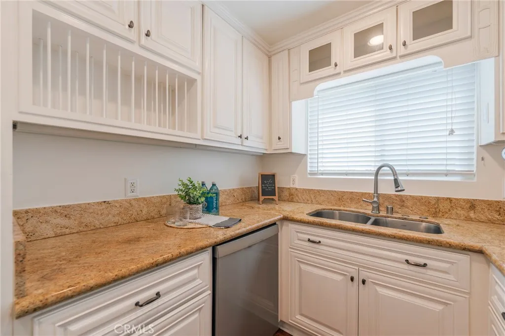 Additional image 12 of 1724 Van Horne Lane, Redondo Beach, CA 90278