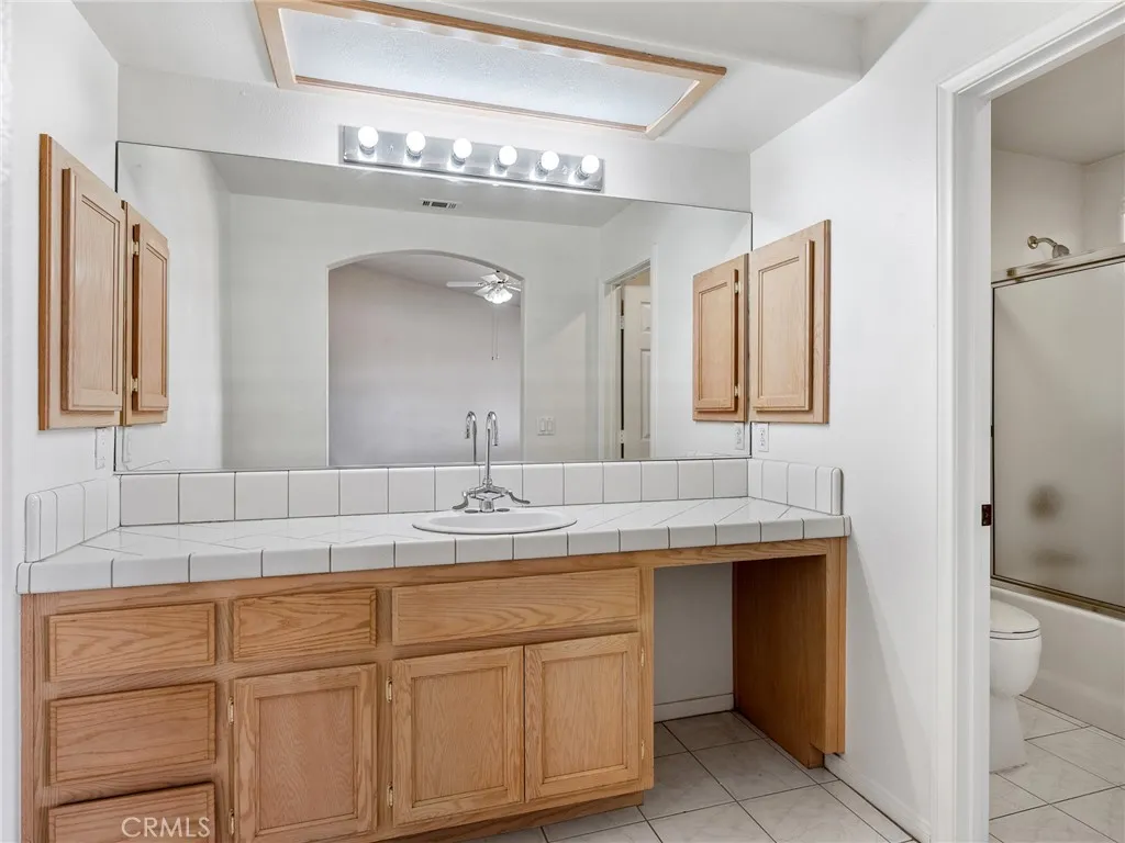 Additional image 102 of 16992 Joshua Rd, Apple Valley, CA 92307