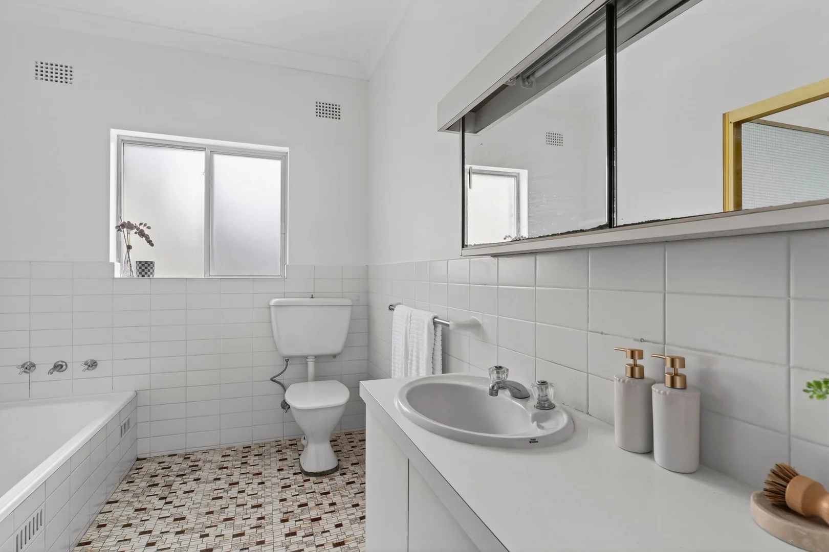 Additional image 8 of 45 Alameda Way, Warriewood NSW 2102