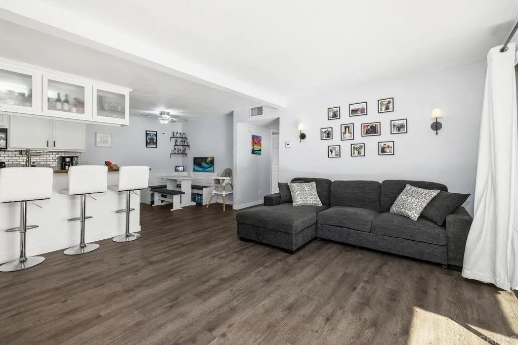 Additional image 2 of 12730 Laurel Street Unit 302, Lakeside, CA 92040