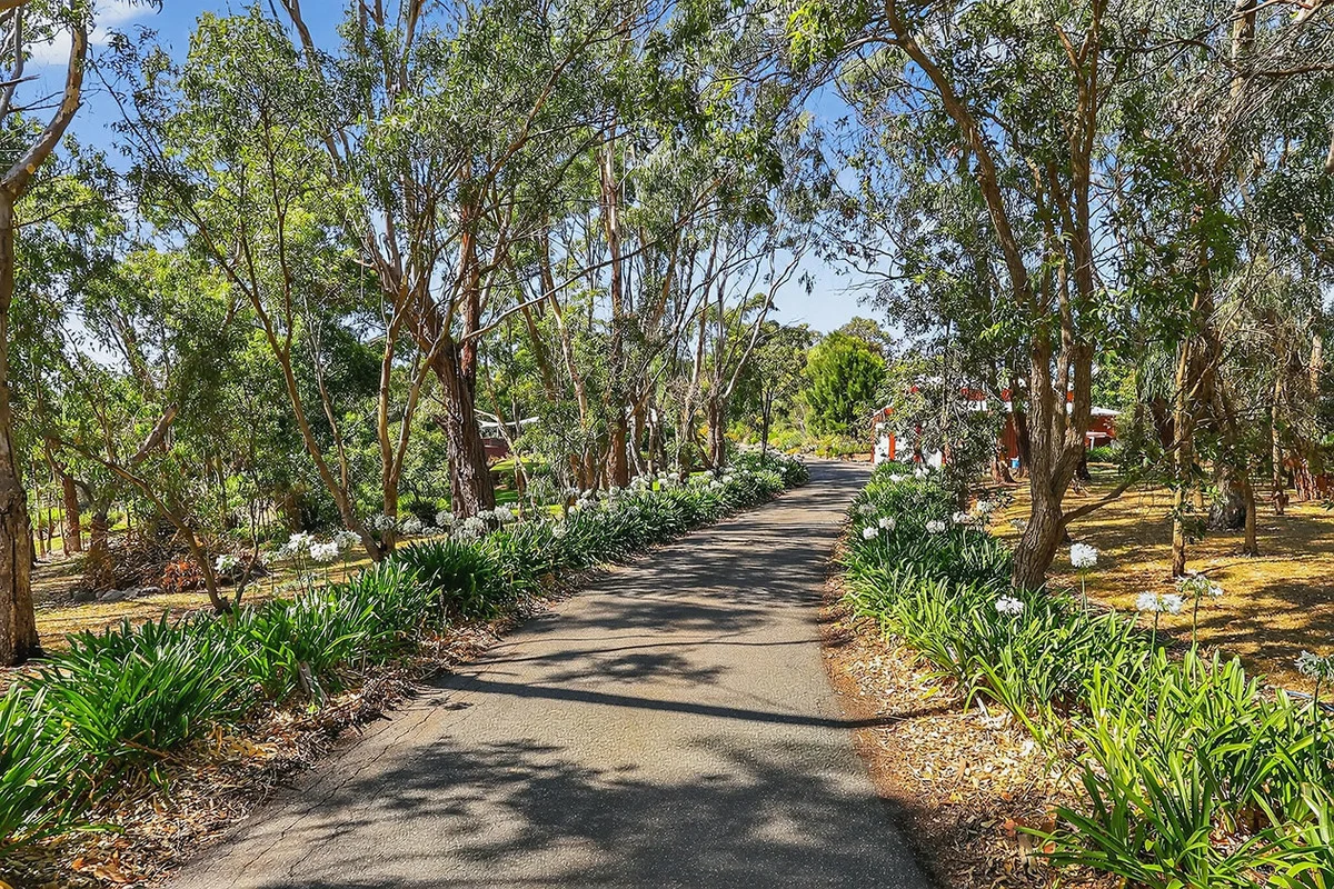 Additional image 9 of 138 Bridge Road, Bushfield VIC 3281
