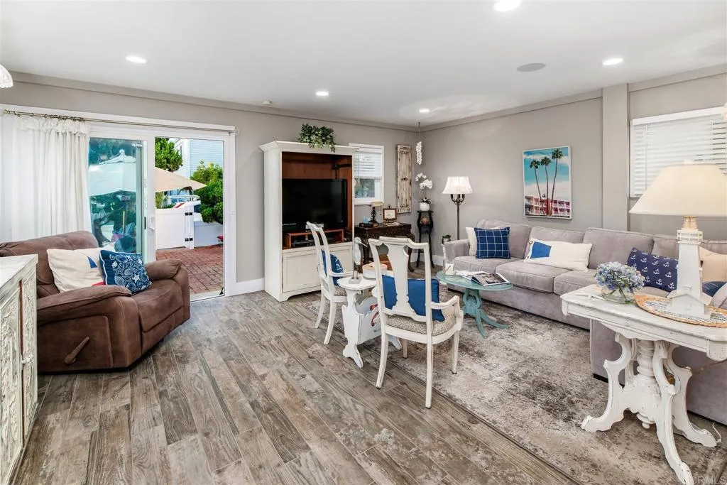 Additional image 43 of 821 San Juan Place, San Diego, CA 92109