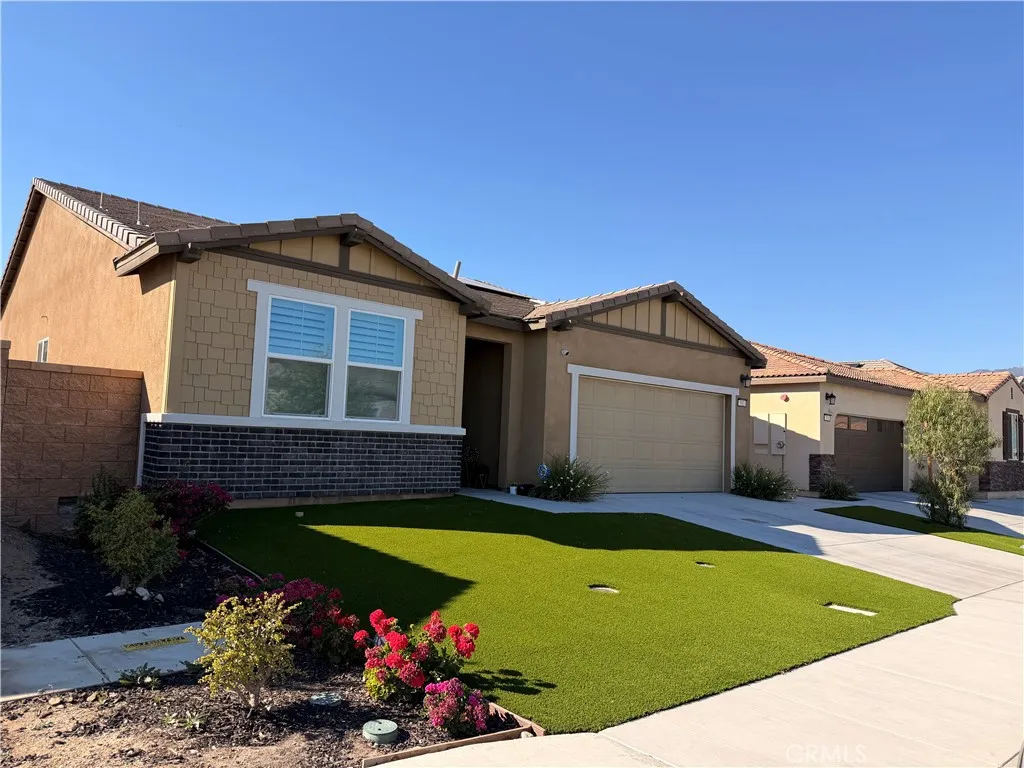 Additional image 2 of 562 Hudson Way, Rialto, CA 92377