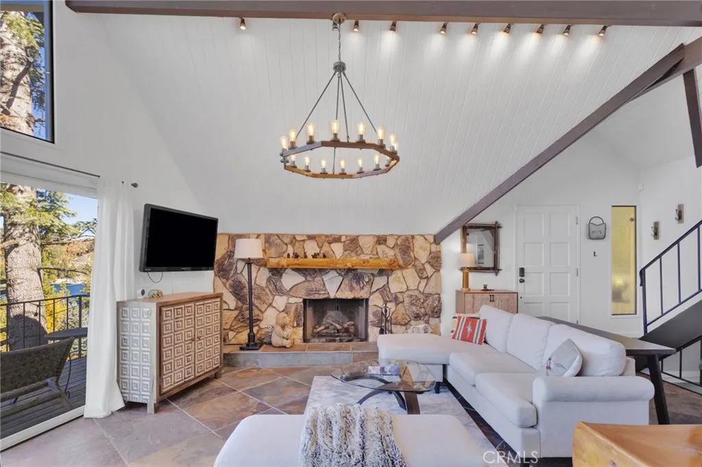 Additional image 14 of 28919 Palisades Dr, Lake Arrowhead, CA 92352
