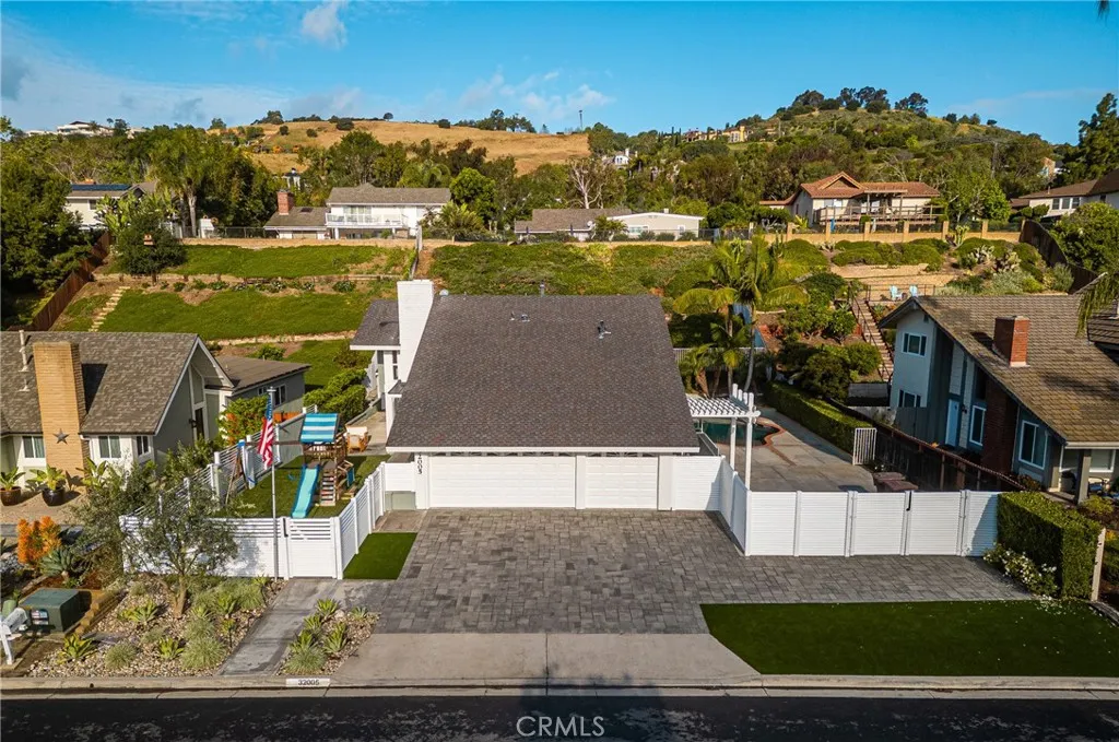 32005 Avenida Evita, San Juan Capistrano, CA 92675