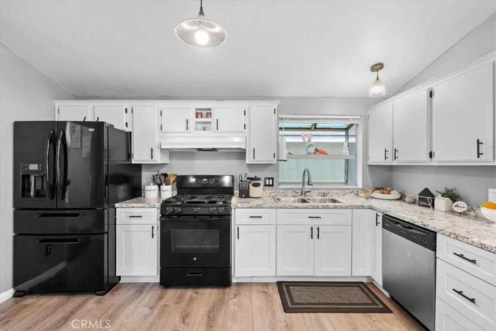 Additional image 15 of 140 Pioneer Avenue W Unit 31, Redlands, CA 92374