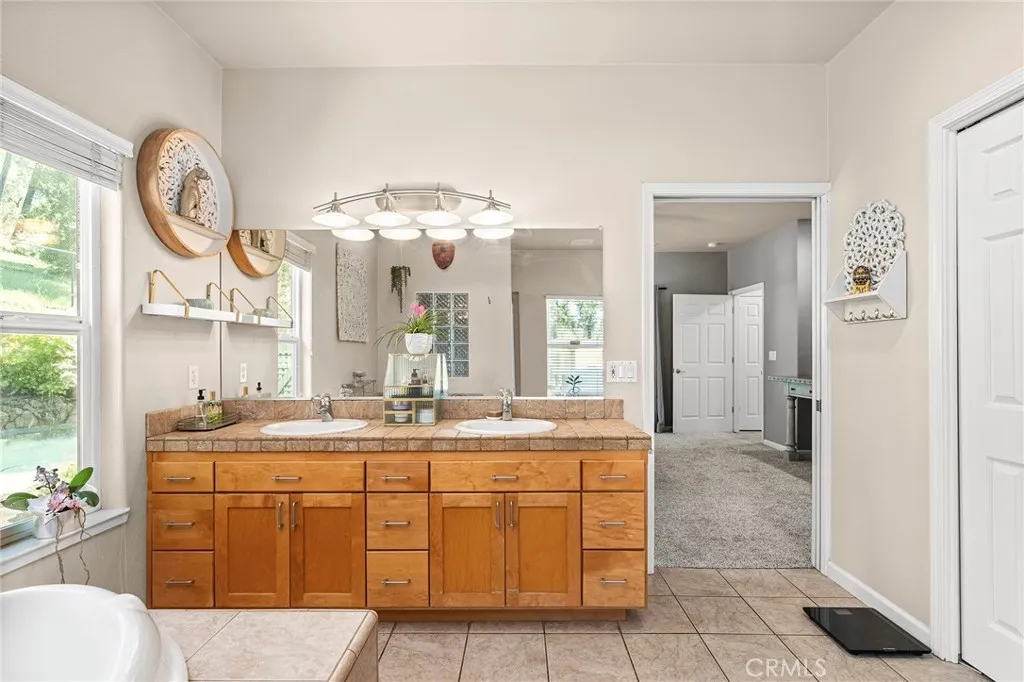 Additional image 91 of 2262 Honey Run Road, Chico, CA 95928