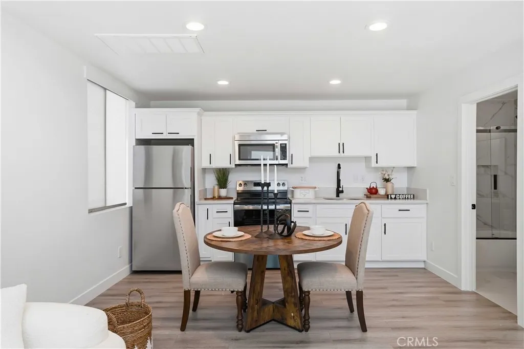 Additional image 84 of 17721 Burbank Blvd, Encino, CA 91316
