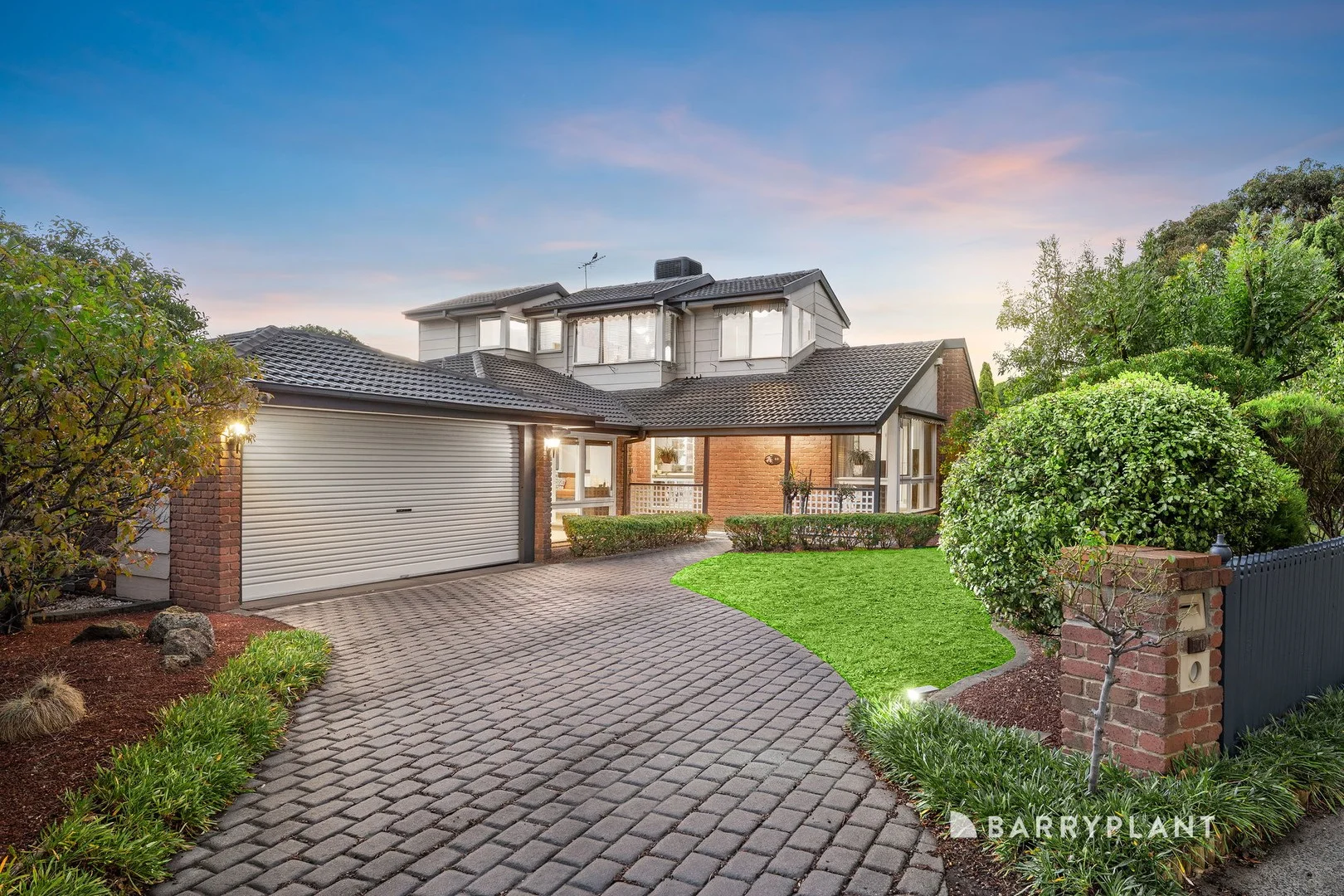 40 Huntingdon Drive, Wantirna South VIC 3152
