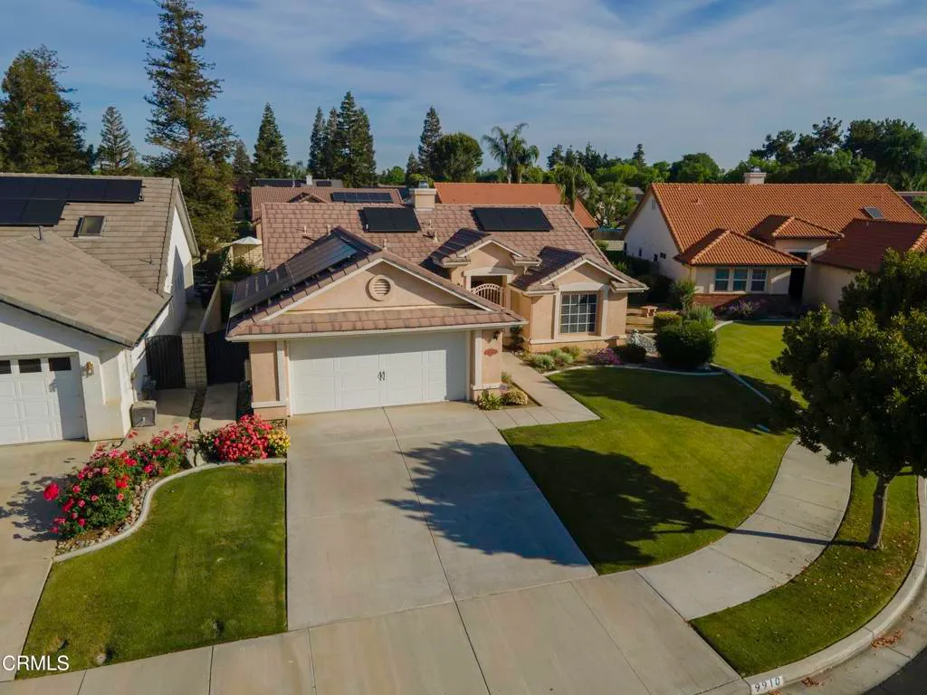 9910 Timeless Rose Court, Bakersfield, CA 93311