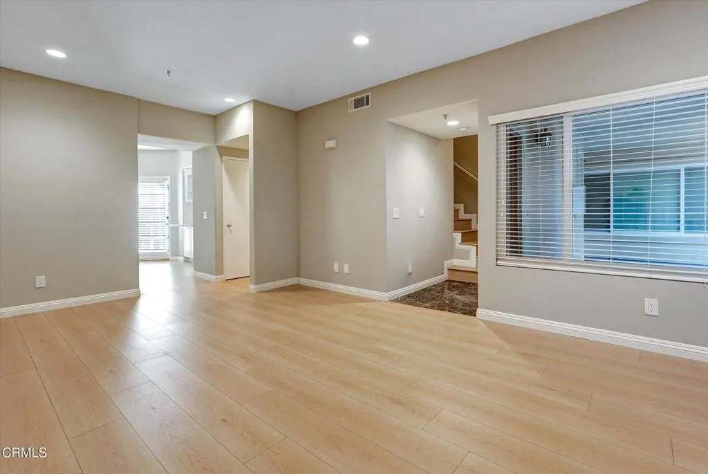 Additional image 9 of 719 E Tujunga Ave Unit B, Burbank, CA 91501