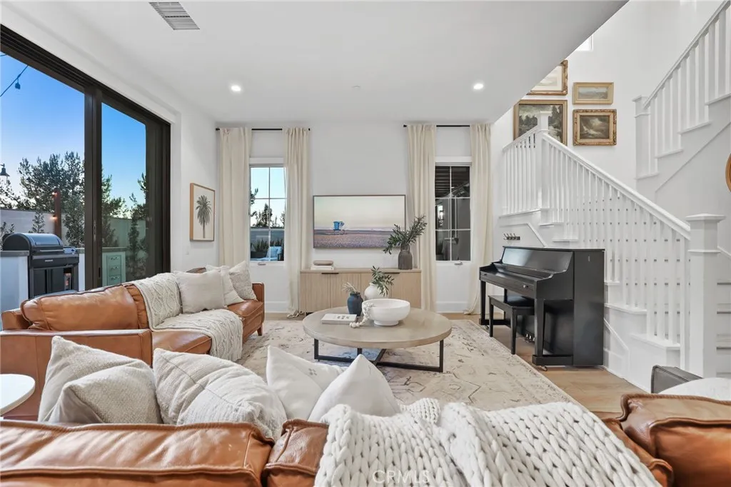 Additional image 7 of 103 Vigna, Irvine, CA 92602