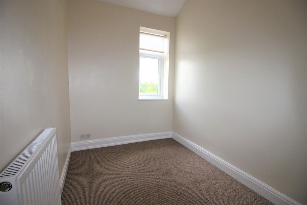 Additional image 6 of 3 bed semi-detached house to rentFurnace Lane, Sheffield S13