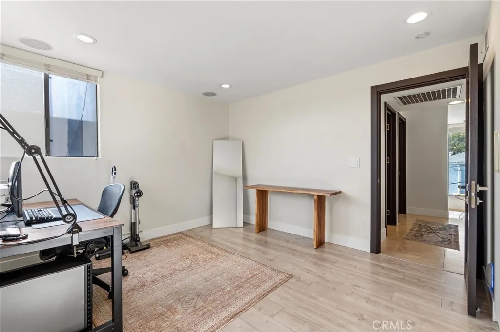 Additional image 67 of 1227 N Brand Blvd, Glendale, CA 91202