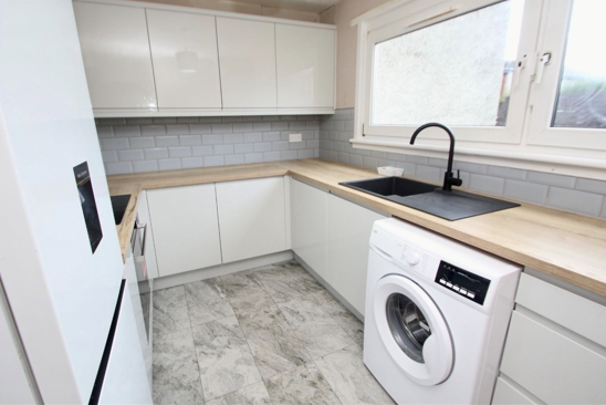 Additional image 4 of 3 bed terraced house to rentTeal Crescent, Glasgow G75