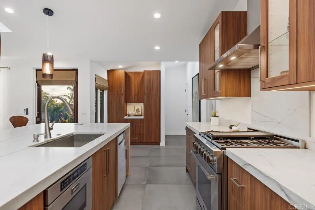 Additional image 5 of 803 Saxony Road, Encinitas, CA 92024