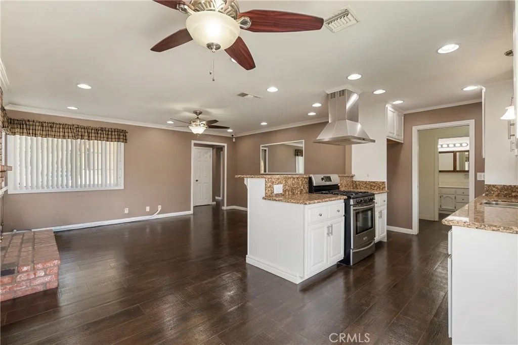 Additional image 25 of 232 N Aspan Ave, Azusa, CA 91702