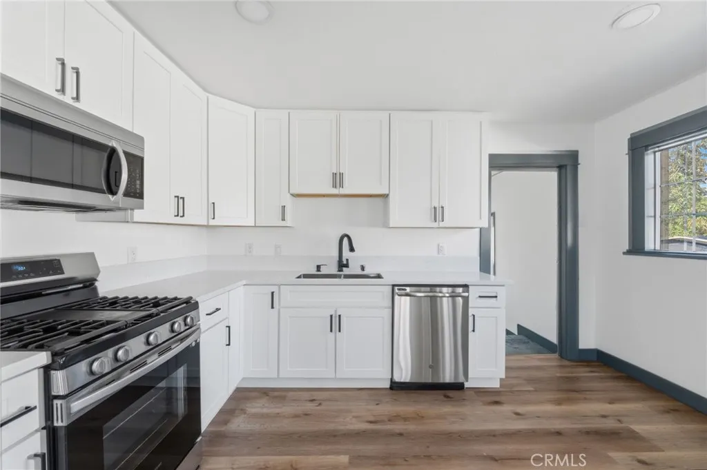Additional image 10 of 137 W 84th Place, Los Angeles, CA 90003