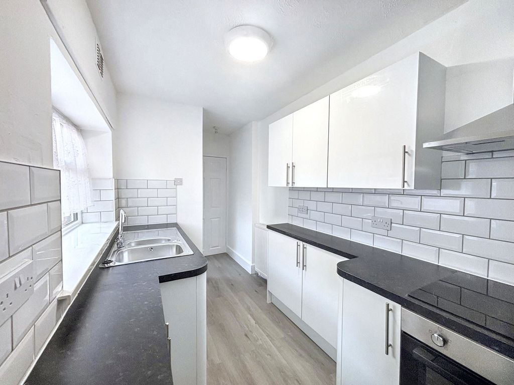Additional image 4 of 3 bed flat to rentThompson Street, Bedlington NE22
