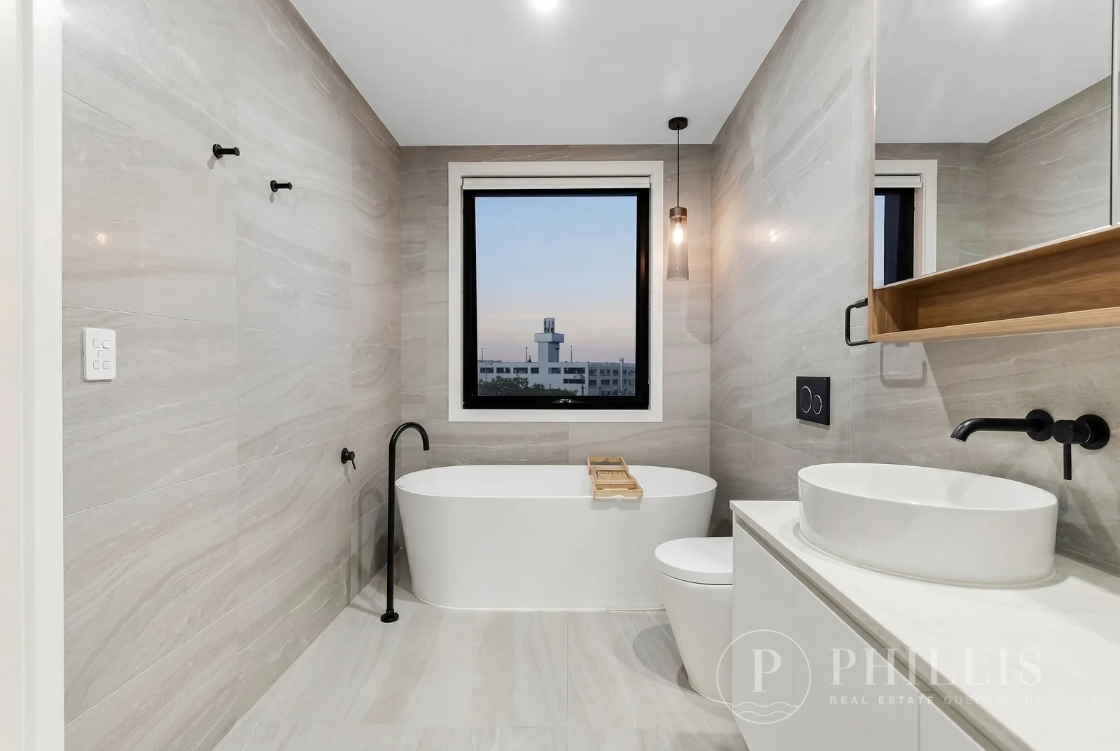 Additional image 13 of 2/8 Thelma Avenue, Biggera Waters QLD 4216
