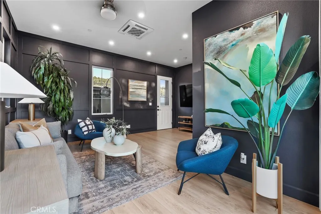 Additional image 111 of 103 Vigna, Irvine, CA 92602