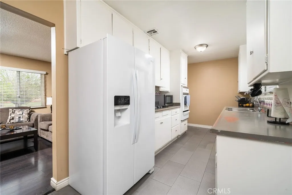 Additional image 12 of 25459 33rd St, San Bernardino, CA 92404