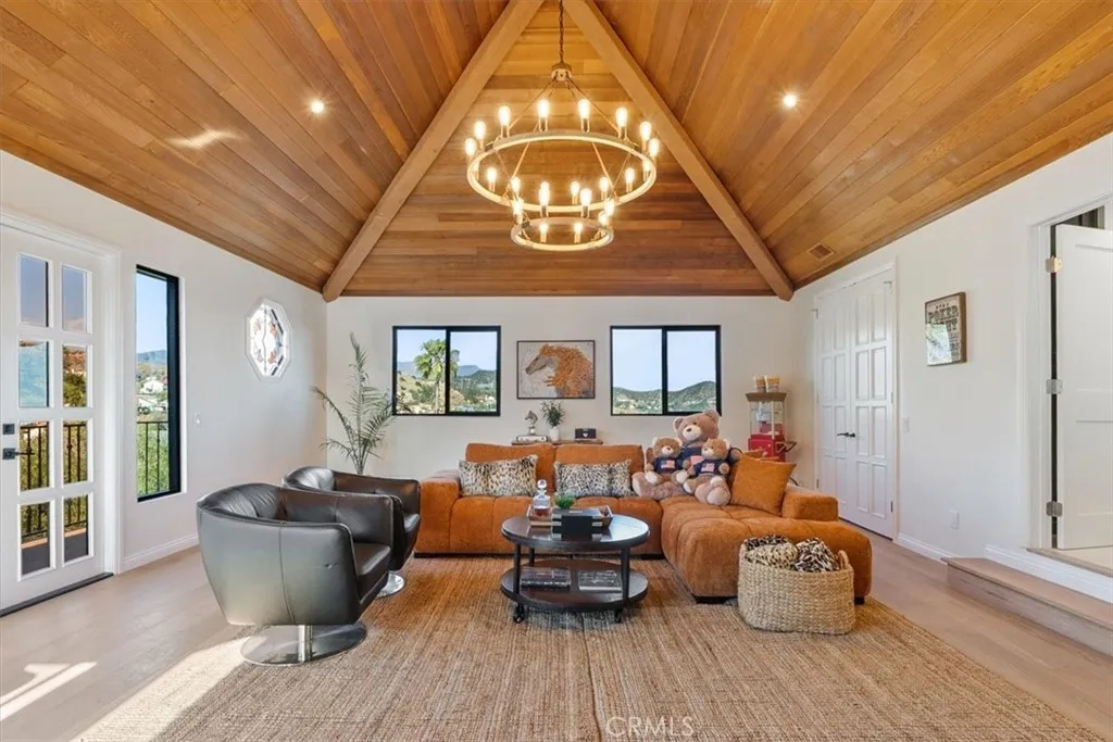 Additional image 42 of 834 Moorside Drive, Glendale, CA 91207