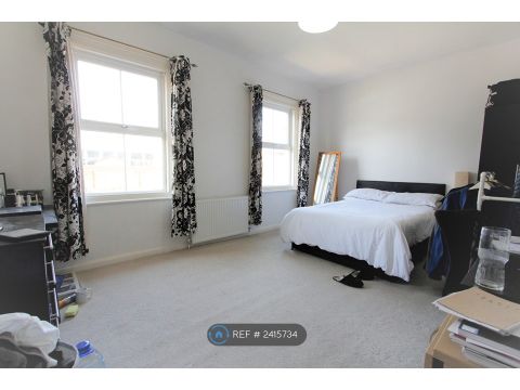 Sidmouth St, Reading RG1