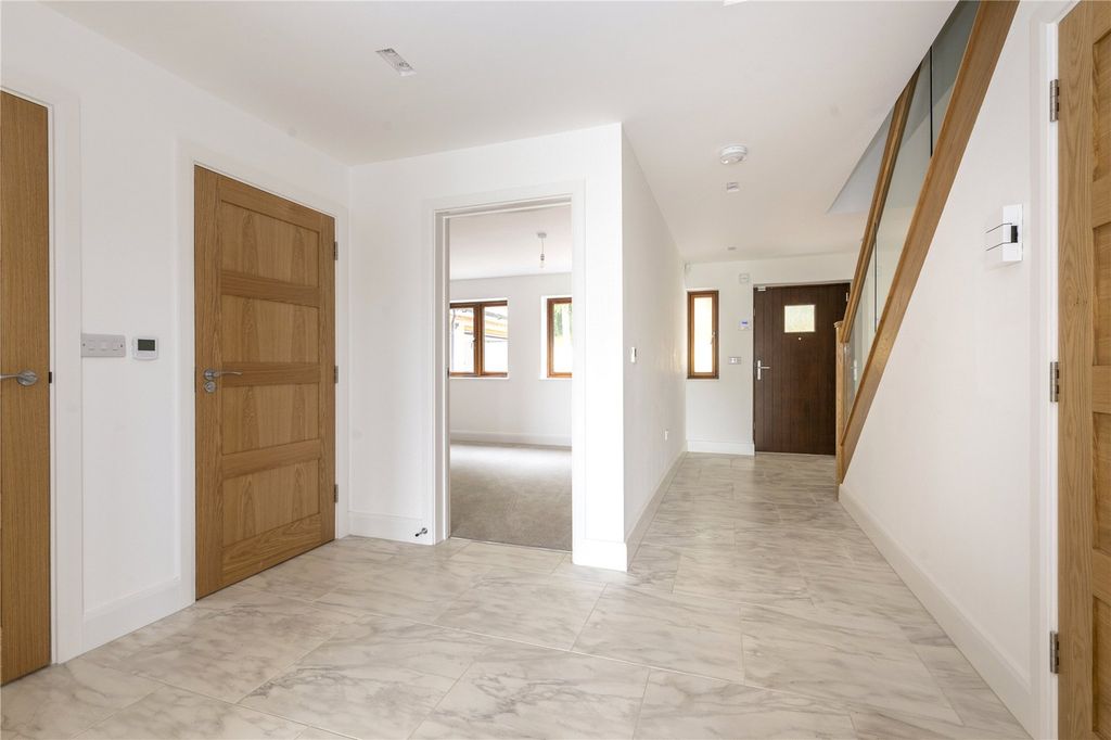 Additional image 7 of 4 bed detached house to rentRolling Fields View, Heathfield, East Sussex TN21
