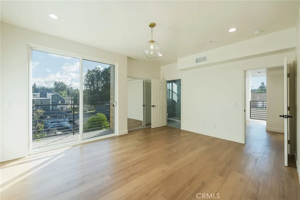 Additional image 48 of 714 N Chestnut Avenue, Los Angeles, CA 90042