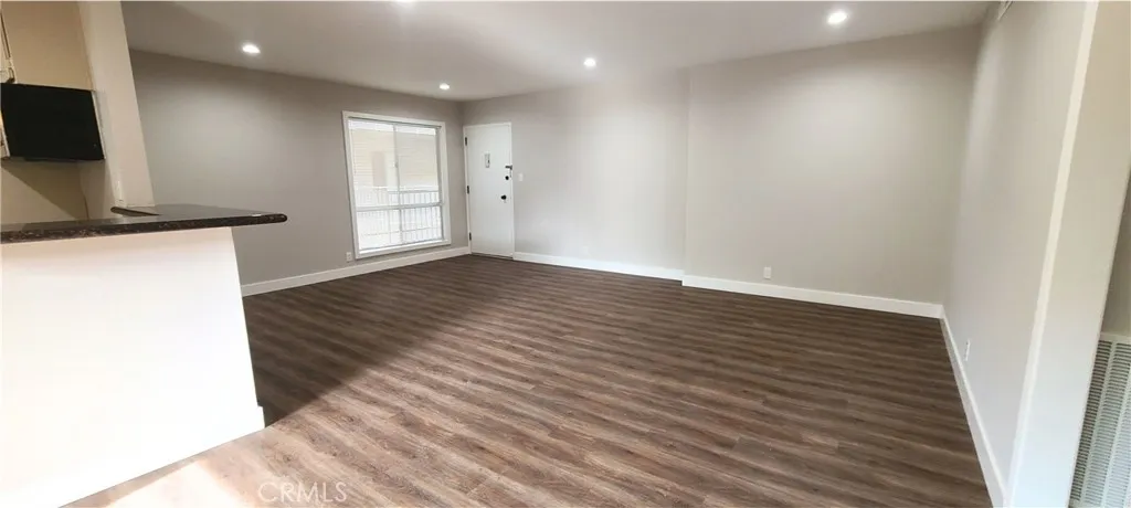 Additional image 5 of 5320 Zelzah Avenue Unit 201, Encino, CA 91316