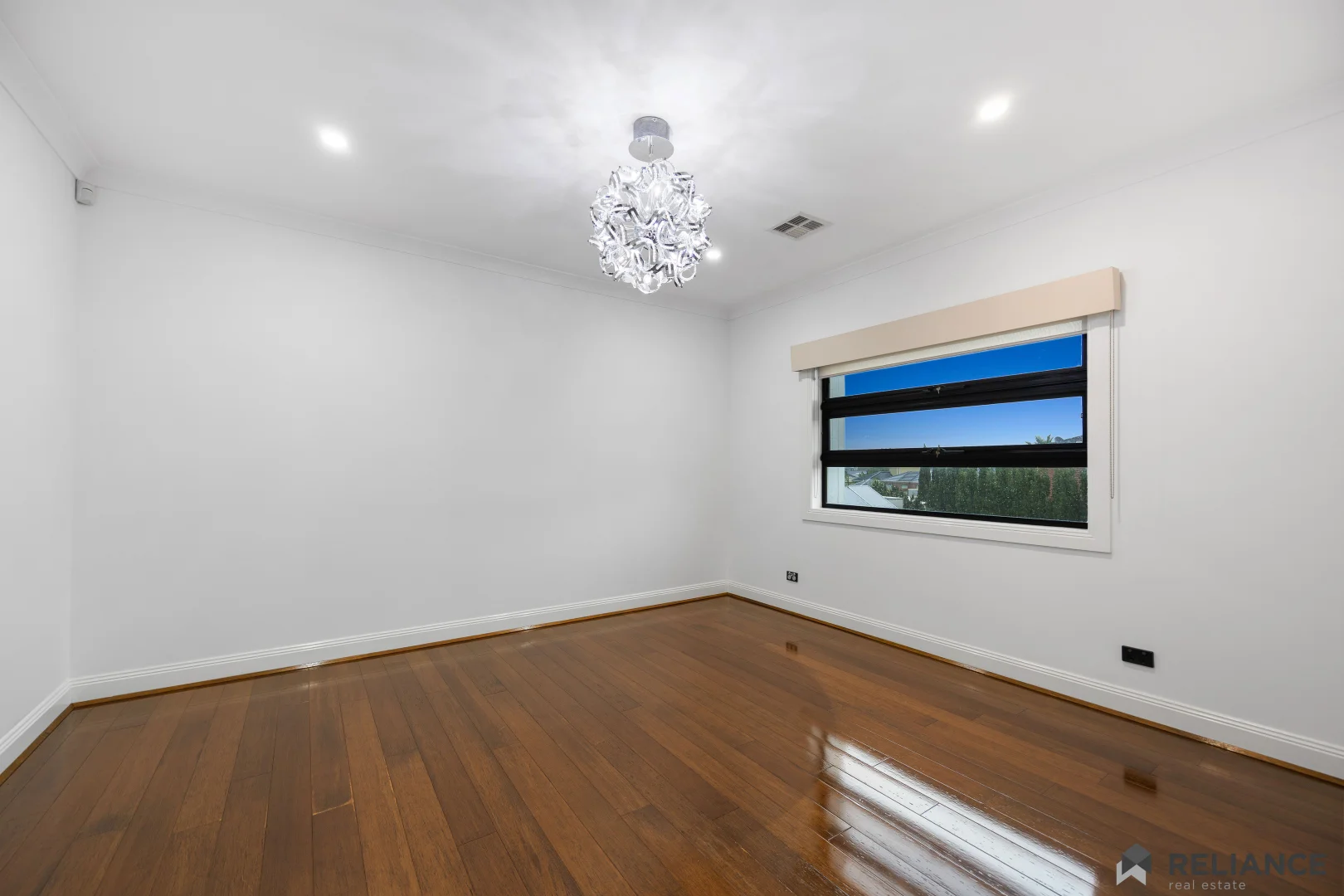 Additional image 15 of 8 Hanson Court, Taylors Lakes VIC 3038