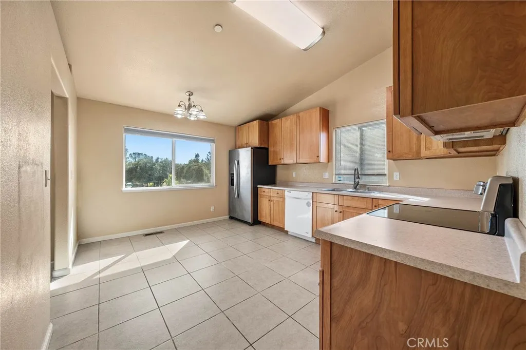 Additional image 9 of 3593 Peony Street, Clearlake, CA 95422