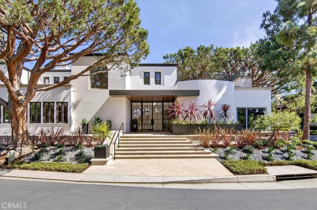 34 Smithcliffs Rd, Laguna Beach, CA 92651
