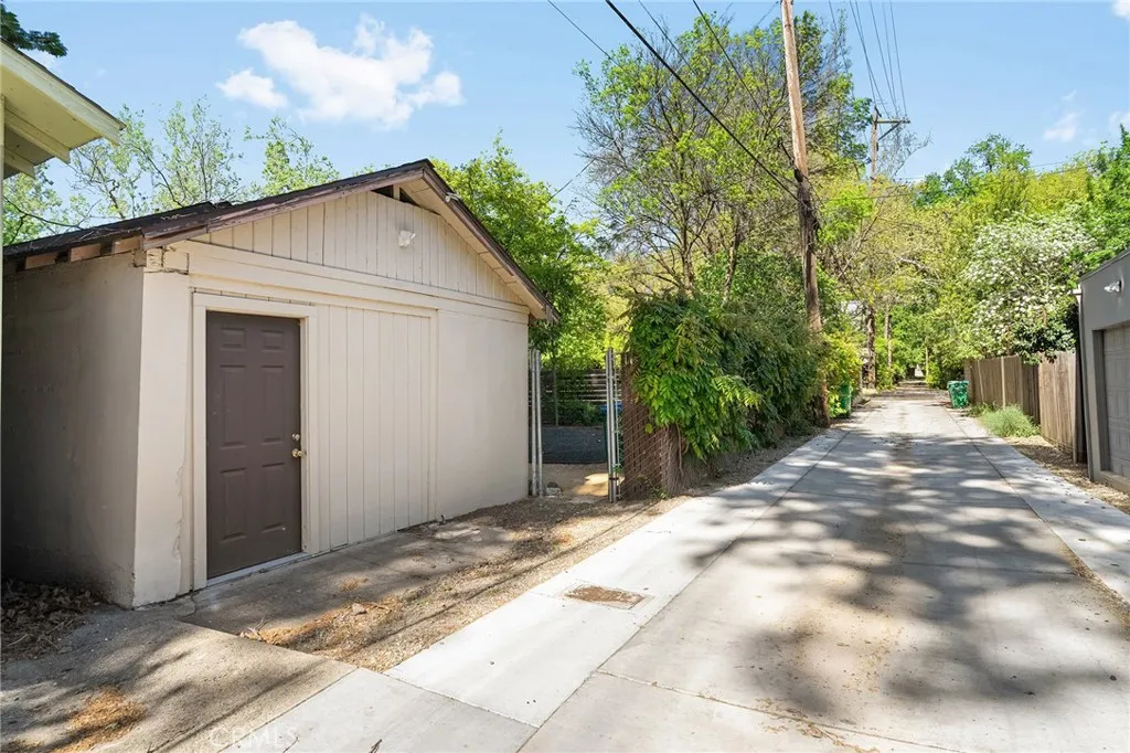Additional image 65 of 587 E 3rd St, Chico, CA 95928