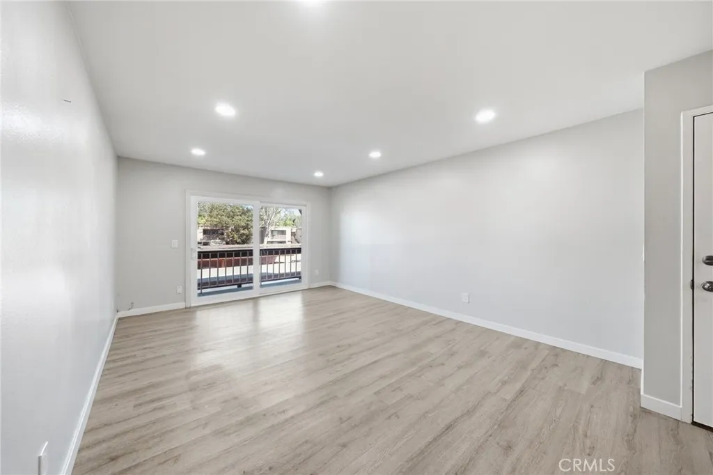 6600 Warner Ave Unit 205, Huntington Beach, CA 92647 photo 5