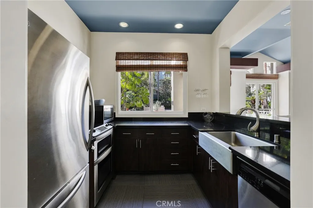 Additional image 73 of 2253 Martin #410, Irvine, CA 92612