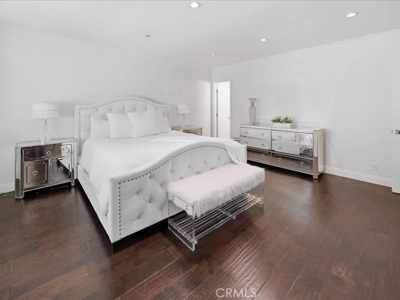 Additional image 58 of 9735 Via Roma, Burbank, CA 91504